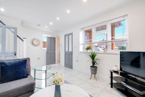 undefined, SL4 Smiths Lane 70A