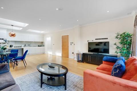 2 bedroom apartment to rent, TW8 Concord Hse 13