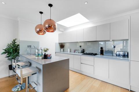 2 bedroom apartment to rent, TW8 Concord Hse 14