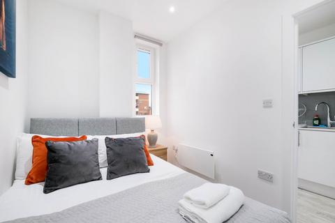 undefined, NN Corporation St 04