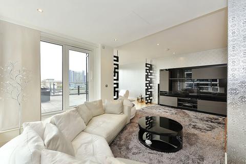 3 bedroom flat to rent, Marina Point, Imperial Wharf, SW6