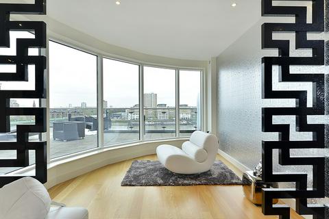 3 bedroom flat to rent, Marina Point, Imperial Wharf, SW6