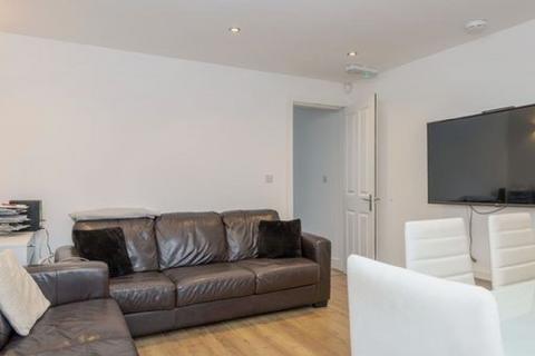 6 bedroom house to rent, Birmingham B29