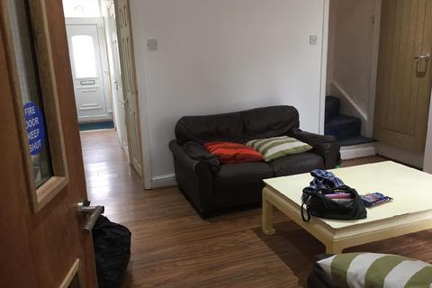 5 bedroom house share to rent, Birmingham B29