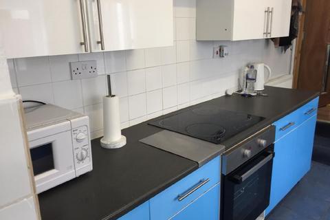 5 bedroom house share to rent, Birmingham B29