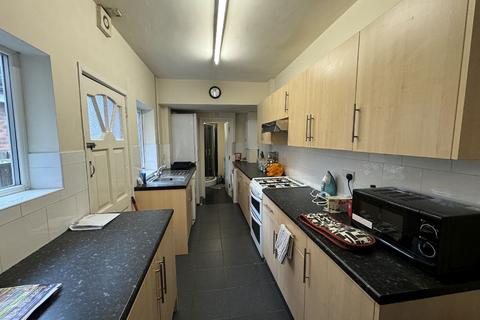 5 bedroom house share to rent, Birmingham B29