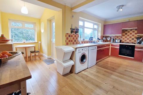 5 bedroom semi-detached house for sale, Cross Way Rochester