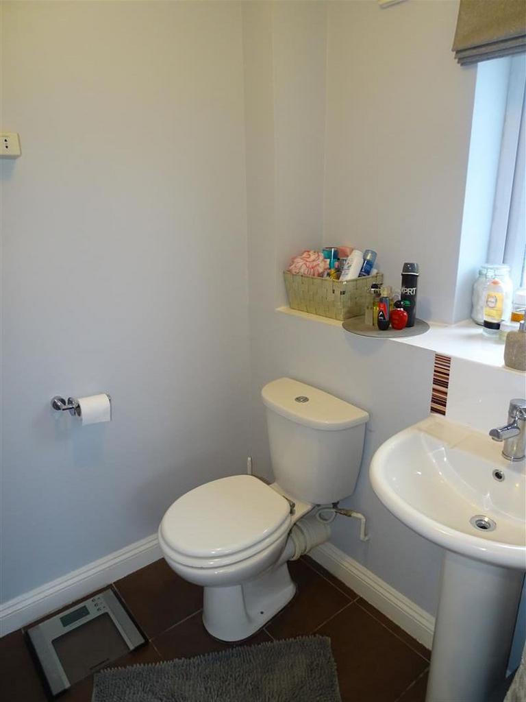 Ensuite Shower Room A