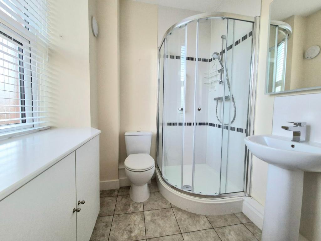 En-suite shower room