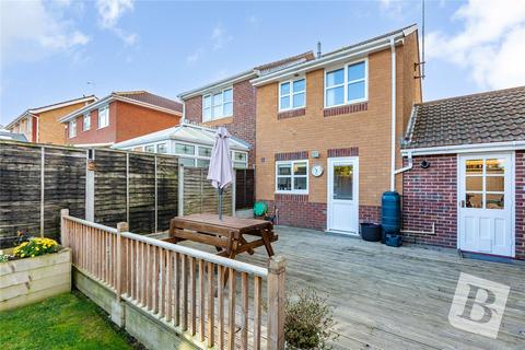 2 bedroom semi-detached house for sale, Foxhatch, Wickford, Essex, SS12