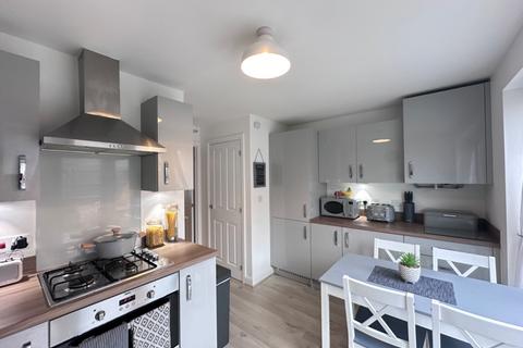 2 bedroom end of terrace house for sale, Winder Place, Aylesham, Canterbury, Kent, CT3