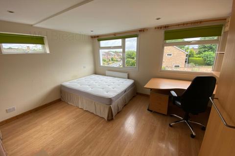 Studio to rent, Bramshaw Road, Canterbury CT2