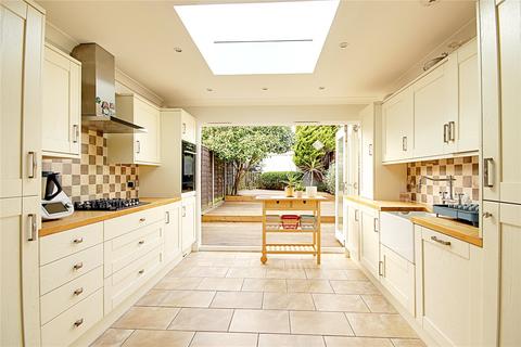 4 Tynemouth Drive, Enfield, EN1 4LS