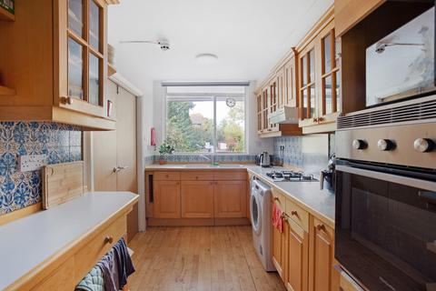 5 bedroom terraced house for sale, London NW4