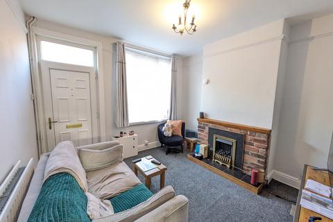 3 bedroom terraced house to rent, Edward Street, Grantham, NG31