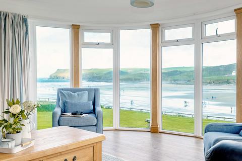 5 bedroom bungalow for sale, Rigi & Beachside, Polzeath