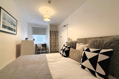 undefined, Westgate Street, Gloucester GL1