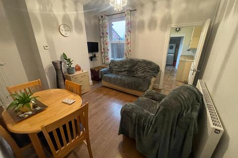 13 Woods Lane, Burton-on-trent, DE15 9EE