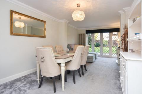 4 Sharnbrook, Shoeburyness, Southend-on-sea, SS3 8YE