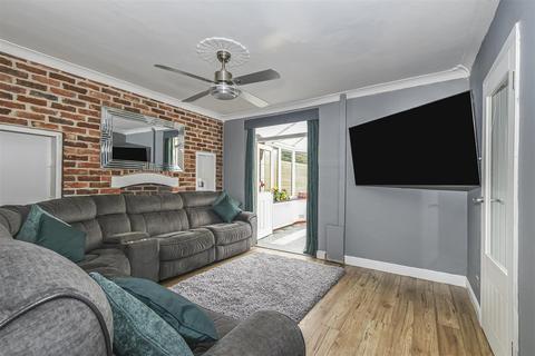 3 Bird Lane, Kellington, Goole, DN14 0NR