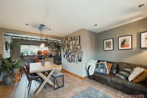 5 bedroom detached house for sale, Bodwyn Crescent, Gresford, Wrexham