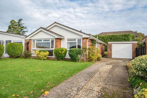 3 bedroom detached bungalow for sale, Medway Avenue, Oakley, Basingstoke, RG23 7DP