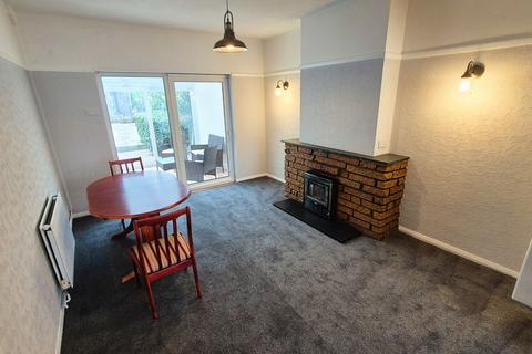 3 bedroom semi-detached house for sale, Orchard Road, Leicester LE4