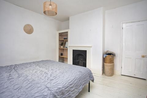 7 East Cliff, Folkestone, CT19 6BU