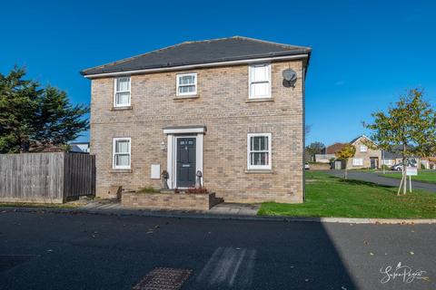 3 bedroom detached house for sale, Ashey Place, Ryde