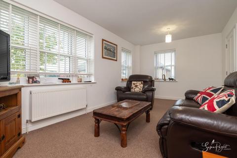 3 bedroom detached house for sale, Ashey Place, Ryde