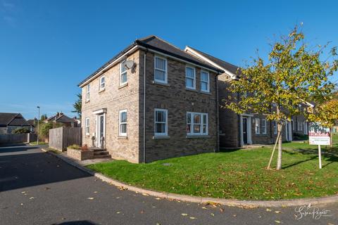 3 bedroom detached house for sale, Ashey Place, Ryde