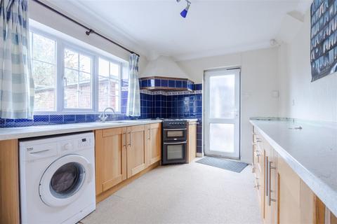 3 bedroom semi-detached house for sale, Plymouth Road, Scunthorpe