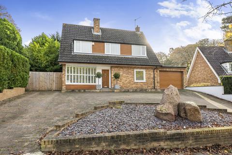 4 bedroom detached house for sale, Sylvester Avenue, Chislehurst