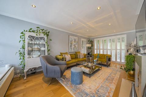 4 bedroom detached house for sale, Sylvester Avenue, Chislehurst