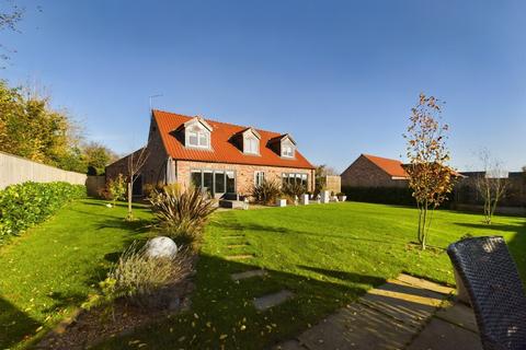 3 bedroom detached house for sale, Willbrook Close, Hutton Cranswick, YO25 9FS