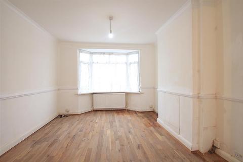 3 bedroom terraced house for sale, St. Peters Road, Southall UB1