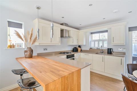 3 bedroom semi-detached house for sale, Strayside Cottages, Myrtle Square, Harrogate, North Yorkshire, HG1