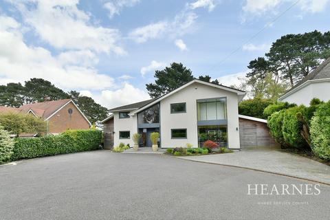 4 bedroom detached house for sale, Golf Links Road, Ferndown, BH22