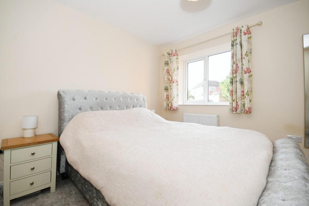 BEDROOM 3.jpg