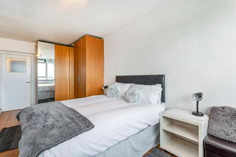 1 bedroom apartment to rent, Perronet House, Princess Street, London SE1