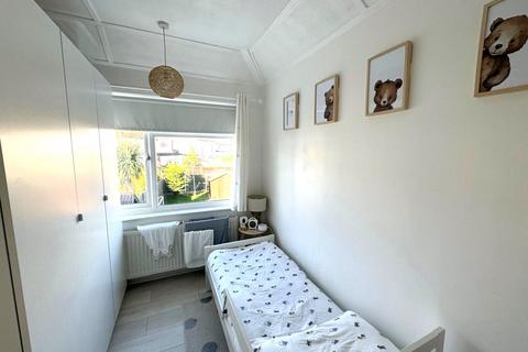 2 bedroom semi-detached house for sale, Birch Grove, Welling, Kent, DA16