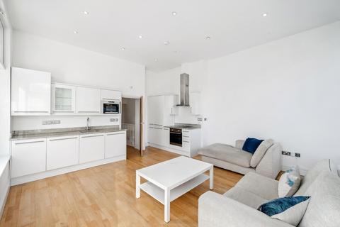 2 bedroom flat to rent, Carpenters Arms Apartments, Welsford Street, London, SE1