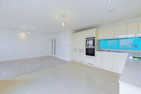 2 bedroom apartment for sale, Vista Mare East, 42, West Parade, Worthing, BN11