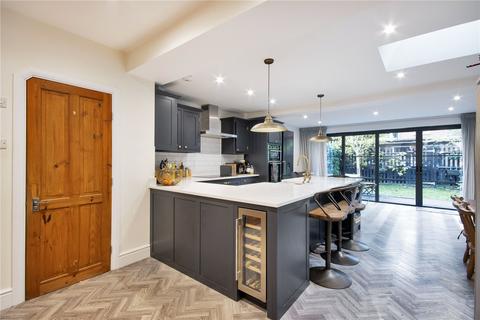 4 bedroom end of terrace house for sale, Bosville Road, Sevenoaks, Kent, TN13