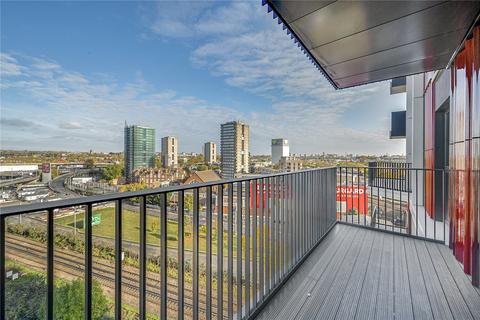 1 bedroom flat to rent, Cascade Way, London, W12