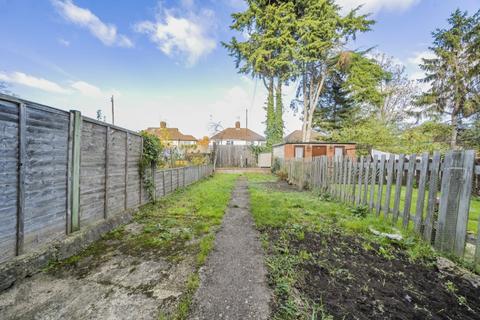 71 Benares Road, London, SE18 1HX