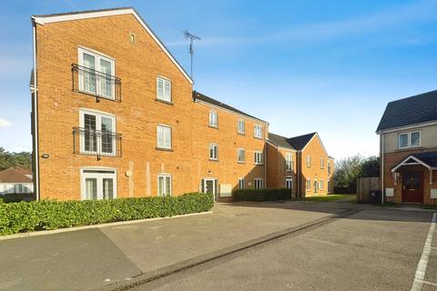 2 bedroom flat to rent, Monkstone Court, Rumney,