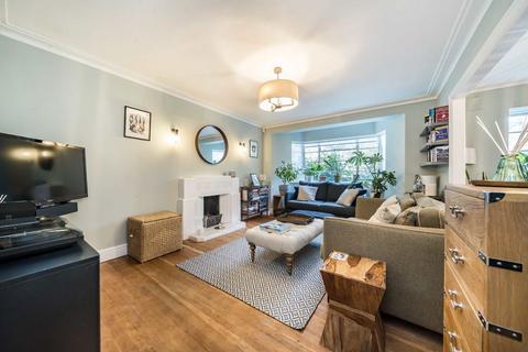 2 bedroom flat for sale, Streatham High Road, London SW16