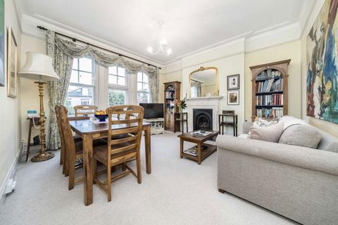 2 bedroom flat for sale, Anson Road, London N7