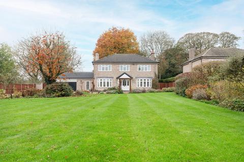 4 bedroom detached house for sale, Church Road, Ovington